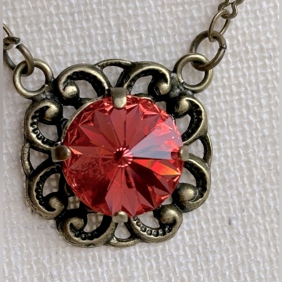 Sabika Inspired Necklace - NWT - Picture 4 of 6